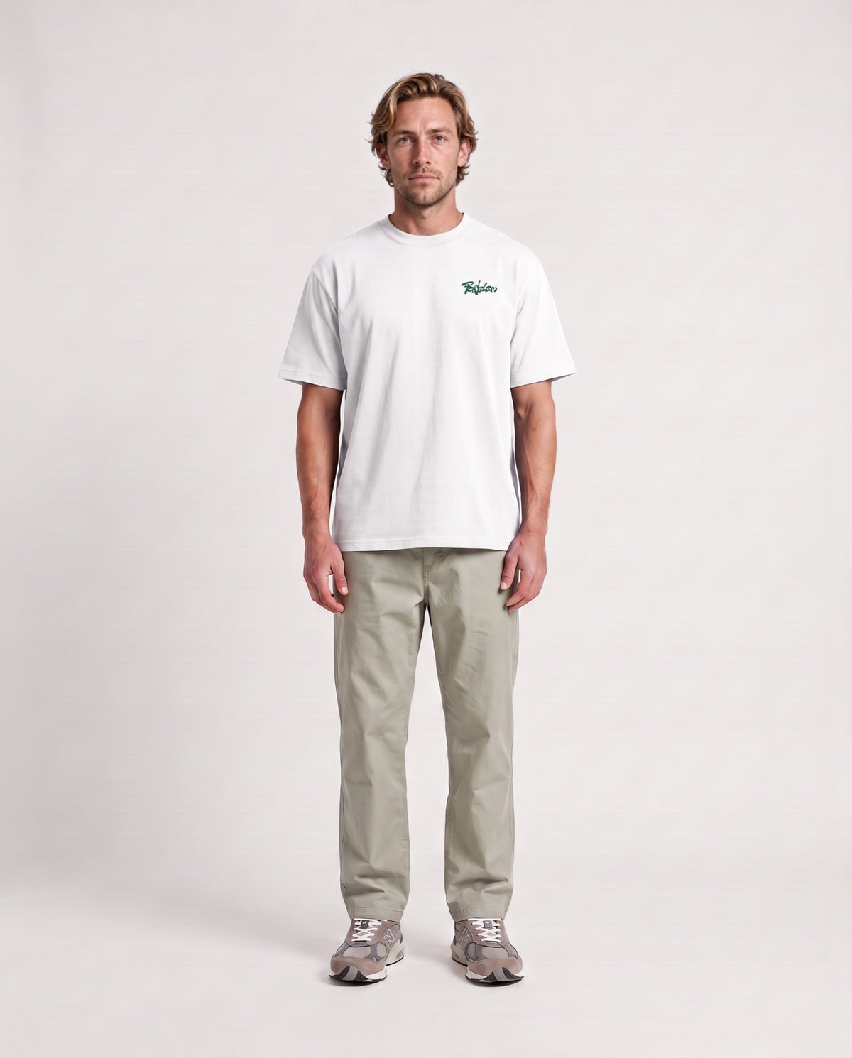 Flow - Heavyweight T-Shirt in White, worn on model, man, front