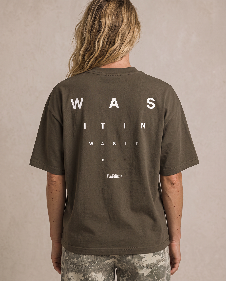 Focus Heavyweight T-shirt in Brown — female back print detail