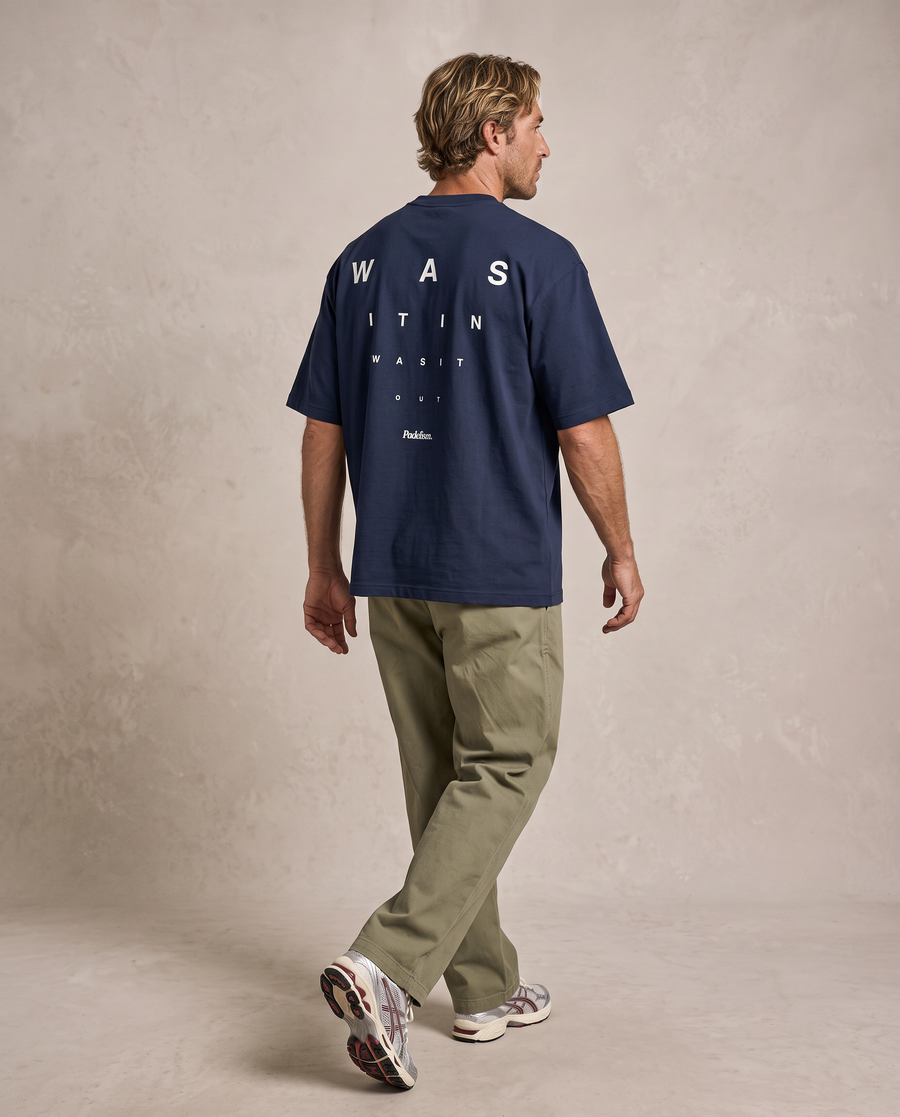 Focus Heavyweight T-shirt in Navy — male back print