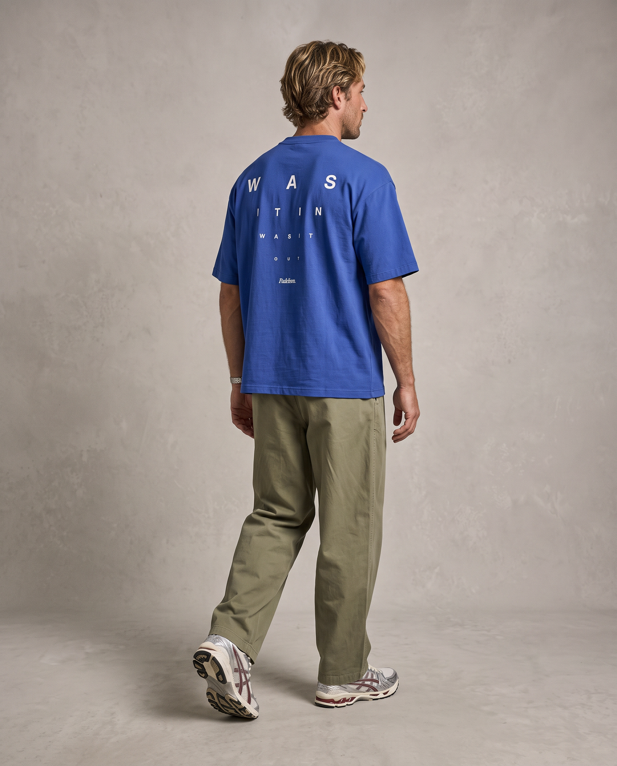 Focus Heavyweight T-shirt in Colorful Blue — male back print
