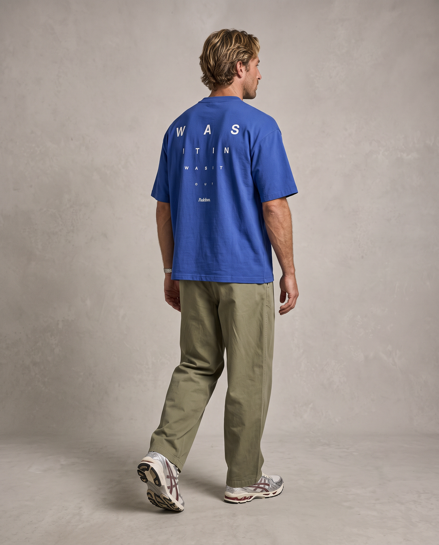 Focus Heavyweight T-shirt in Colorful Blue — male back print