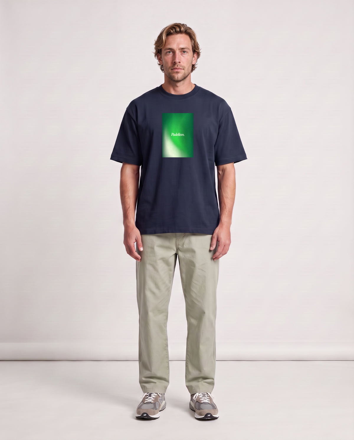Gradient2 - Heavyweight T-Shirt in Navy, worn on model, man, front