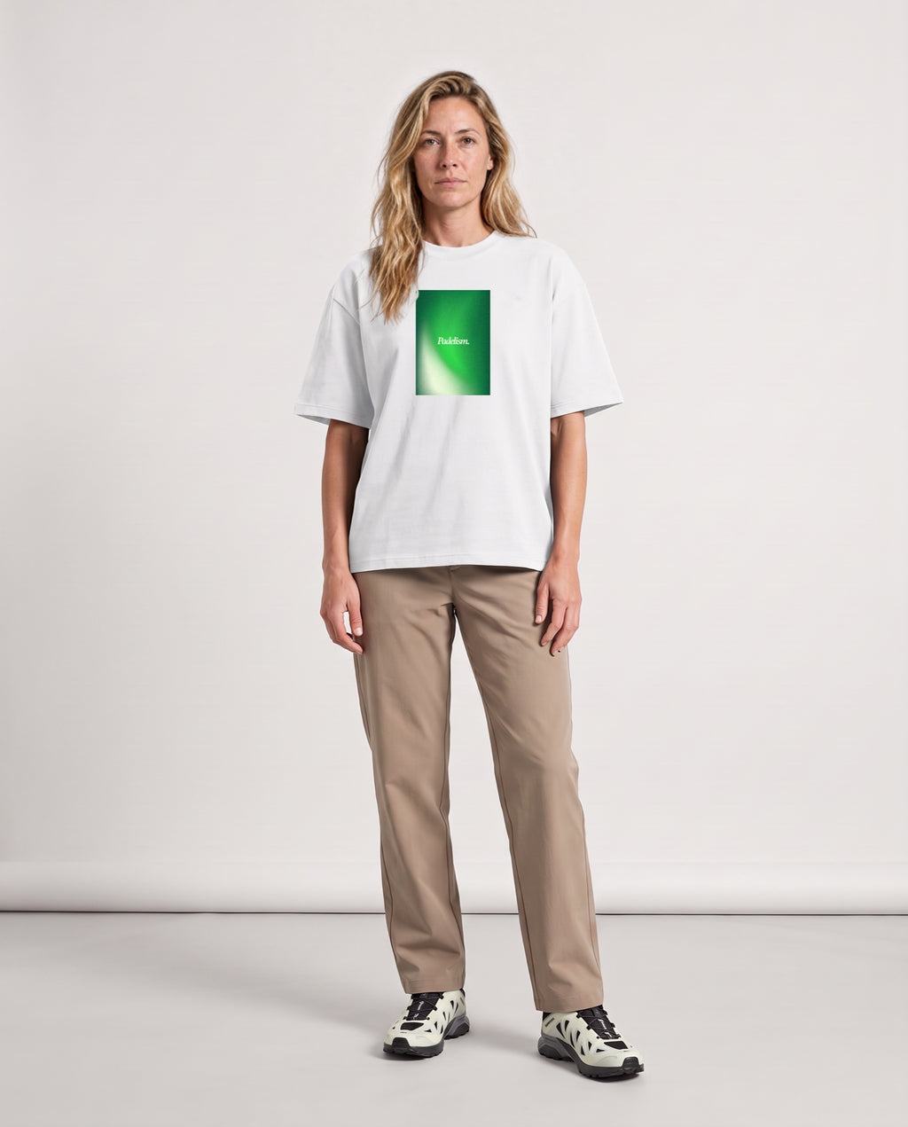Gradient2 - Heavyweight T-Shirt in White, worn on model, woman, front